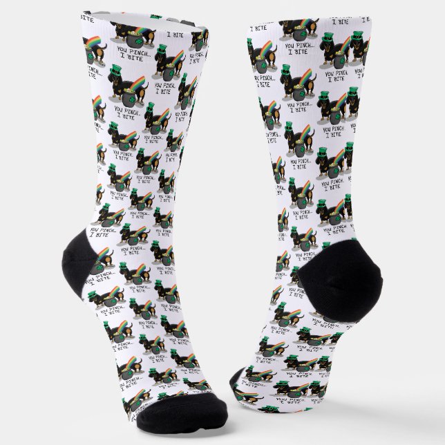 Calcetines Funny St. Patrick's Day Dachshund (negro y broncea (Angular)