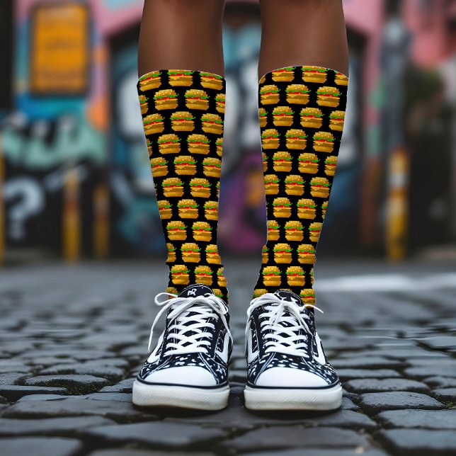 Calcetines Graciosa hamburguesa Pixel Art Burger Quirky Geeky (Subido por el creador)