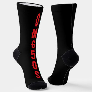 Calcetines Letras personalizadas rojas negras fondo moderno