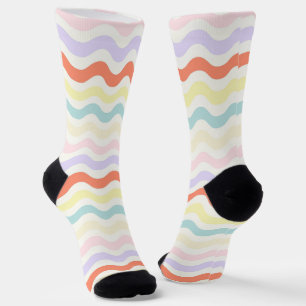Calcetines Líneas onduladas de arcoíris pastel lindo Geométri
