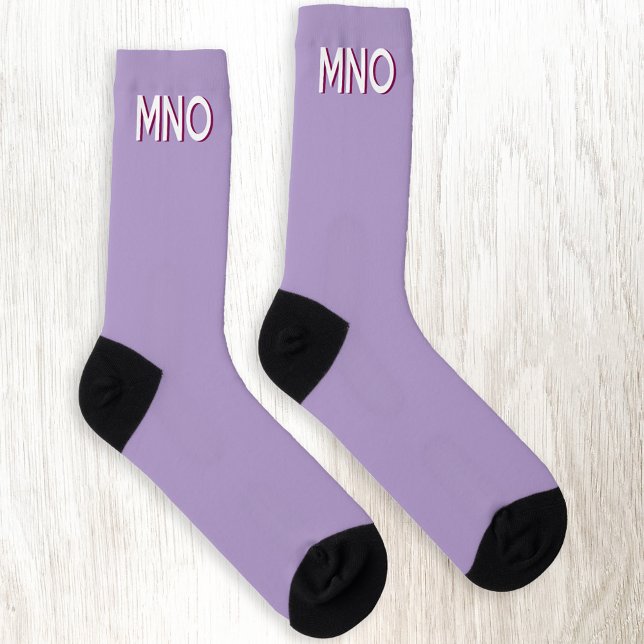 Calcetines Moderno Monograma Colocación inicial Lilac (Monogram initial drop shadow personalized socks in pastel lilac)