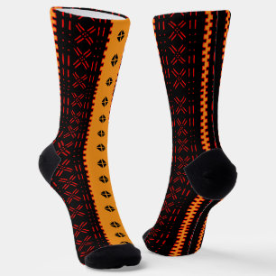 Calcetines modernos de tela de barro negro, rojo y