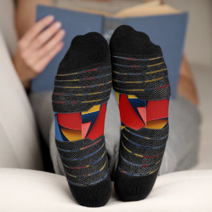 Calcetines Muchos triángulos en rojo, amarillo y azul