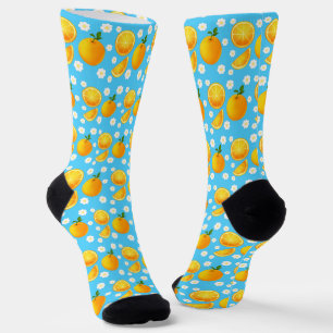 Calcetines Naranjas y flores blancas