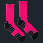 Calcetines Neon Pink para hombres - Personalizable<br><div class="desc">Haga una declaración con estos Socks Neon Pink Crew para Hombres, combinando colores llamativos, comodidad durante todo el día y diseño basado en el rendimiento. Perfecto para equipos deportivos, sesiones de gimnasia, branding corporativa y regalos de eventos, estos calcetines cuentan con soporte para arco, tela para el puño de humedad...</div>