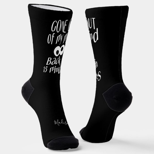 Calcetines Nombre personalizado "Gone Out Of My Mind" (Angular)
