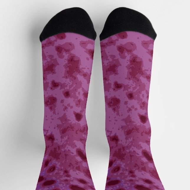 Calcetines Patrón de angustia abstracto púrpura y rosa (Arriba)