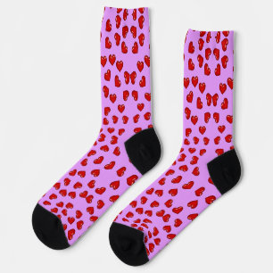 Calcetines Patrón de corazón rojo lindo en morado