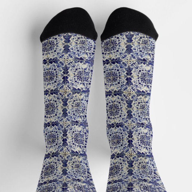 Calcetines Patrón de mosaico blanco azul geométrico vintage (Arriba)