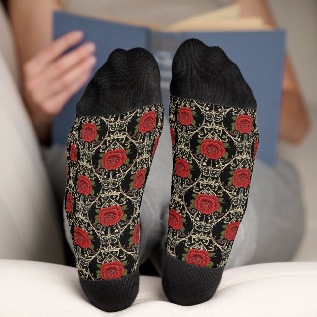 Calcetines Patrón de Rosas Góticas (Abajo)