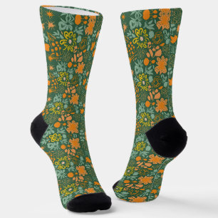 Calcetines Patrón floral sobre fondo verde oscuro