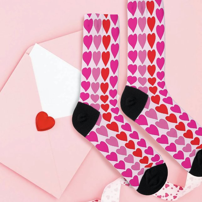 Calcetines Patrón juguetón de corazones fucsia rosa rojo para (Subido por el creador)