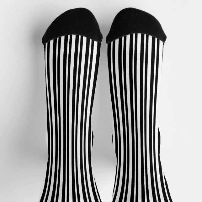 Calcetines Patrón rayado tradicional negro y blanco (Arriba)