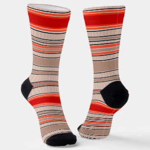 Calcetines patrón vertical rayado texturizado en naranja y se