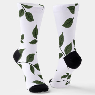 Calcetines Ramas de follaje con hojas verdes sobre blanco