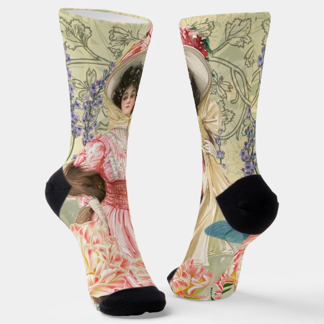 Calcetines Regencia de mujeres victorianas con flores rosadas (Angular)