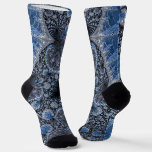 Calcetines Resumen de fractal intrincado azul y negro