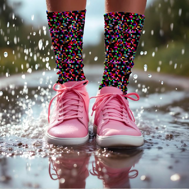 Calcetines Resumen de patrón de píxeles de color geek (Subido por el creador)