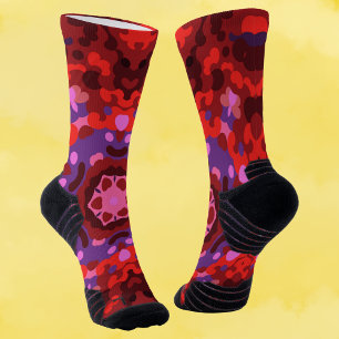Calcetines Retro Mandala rojo y púrpura