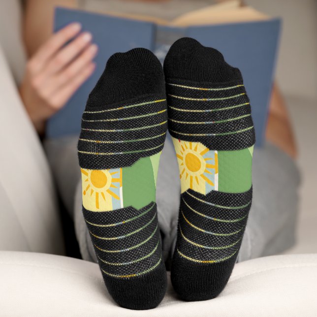 Calcetines Retro Sunshine Patterns – Bold Colorful  (Abajo)