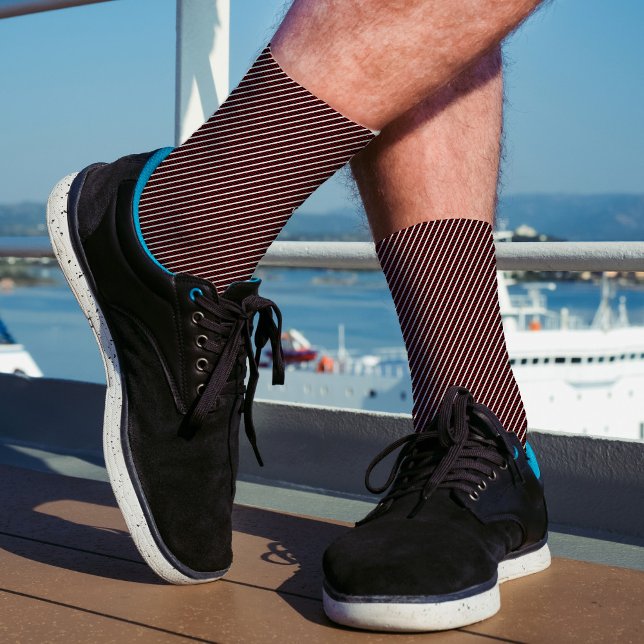 Calcetines Sencillo anuncio del patrón de franjas rojas blanc (Subido por el creador)