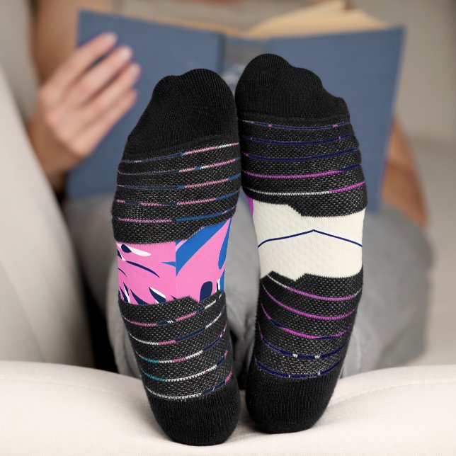 Calcetines Symmetrical Abstract Pattern in Purple and White (Abajo)
