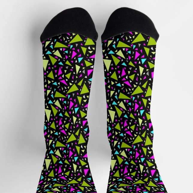 Calcetines Triangles green crimson colors on black background (Arriba)