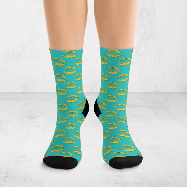Calcetines Turquoise and Yellow Pop Art Kissing Lips XOXO (Subido por el creador)