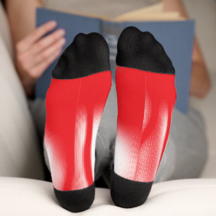 Calcetines Un diseño gráfico con un sha rojo y naranja audaz