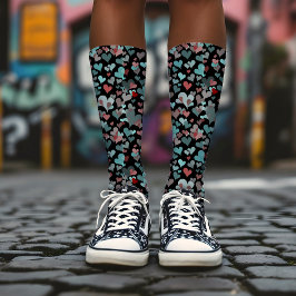 Calcetines Verde azulado patrón de corazón negro oscuro lindo