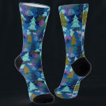 Calcetines Vintage Blue Winter Christmas Tree Forest<br><div class="desc">Árbol de nieve de siempre verde con luces de colores,  preparado para la temporada festiva.</div>