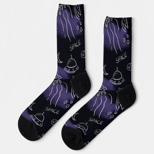 Calcetines Whimsical Purple Outer Space Seamless Pattern (Izquierda)