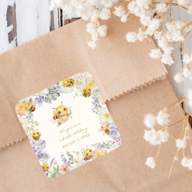 Calcomanía cuadrada de cumpleaños de abeja (Bee Birthday Square Sticker
)