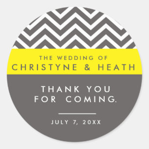 Calcomanía moderna de fiesta gris y amarillo chevr