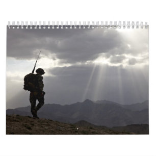 Calendario 2012 siluetas militares en dios que confiamos en