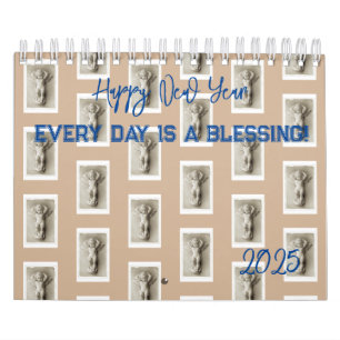 Calendario 2025 Bebé Ángel Cada Día es una Bendici