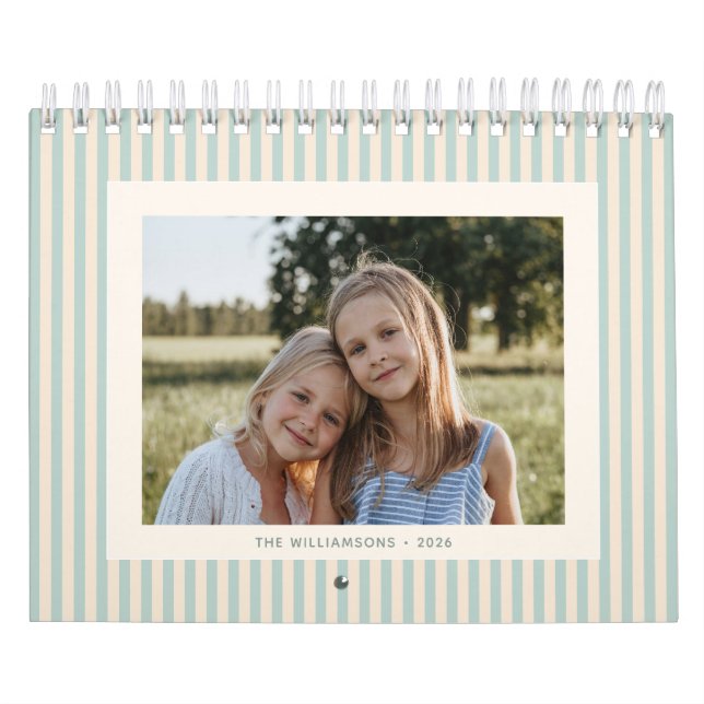 Calendario 2026 Custom Family Photos Coastal Stripe (Tapa)