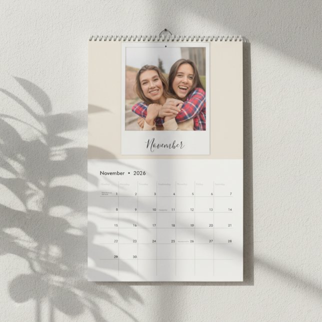 Calendario 2026 Custom Family Polaroid Photo Beige (Subido por el creador)