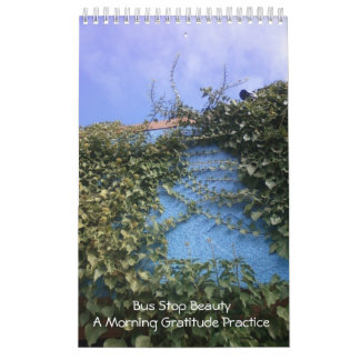 Calendario Belleza de la parada de autobús - una práctica de
