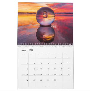 Calendario Crystal Ball Cali Beach Sunset 2025: medio de dos