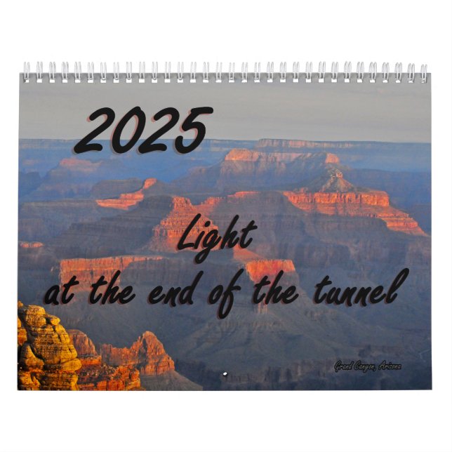 Calendario de pared 2025 con versiones en inglés d (Tapa)