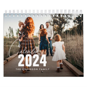 Calendario foto de familia elegante en guión 2024