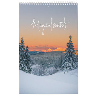 Calendario Foto de paisaje de montañas con puestas de sol mág