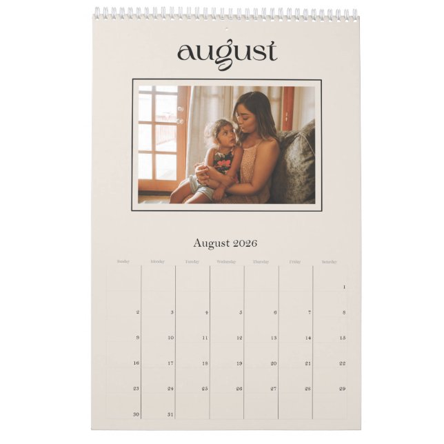 Calendario moderno y sencillo (Aug 2026)