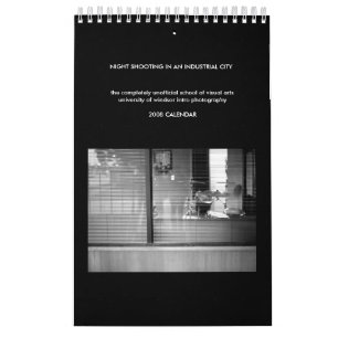 CALENDARIO TIROTEO DE LA NOCHE EN UNA CIUDAD INDUSTRIAL