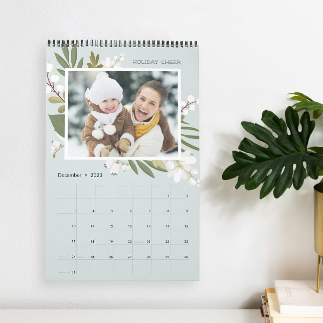 Calendario Winter Greenery | 24 Photo Custom Caption (Subido por el creador)