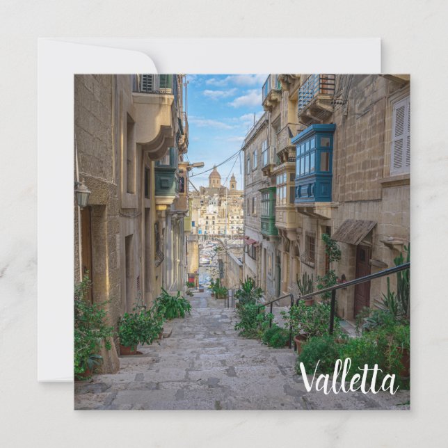 Calle estrecha de piedra en Malta (Anverso)