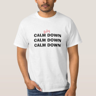 Calle la camiseta de los hombres