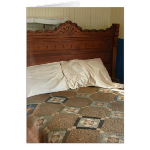 Cama antigua