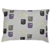 Cama para mascotas con patrón de cara de gatito en